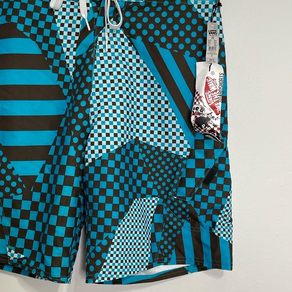 Vans Multi Check Board Shorts Swim Skate Surf Trunks Blue Sz 30 NWT - Picture 4 of 9